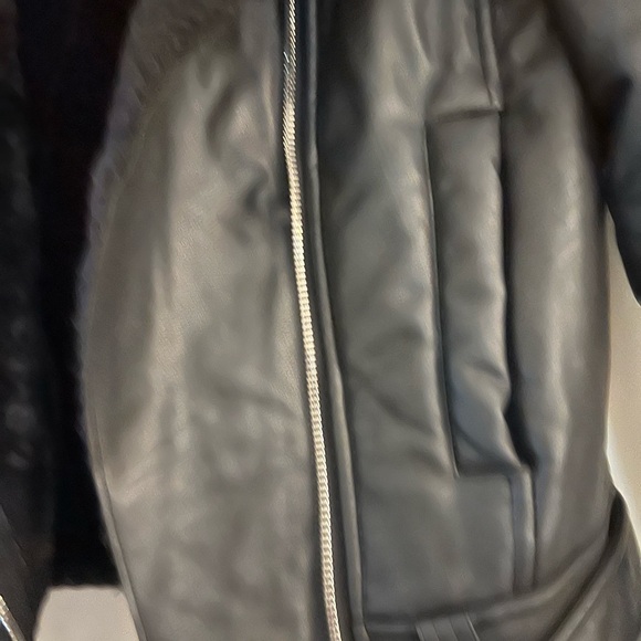 Fashion Nova "Chic Bad Ass Faux Leather Jacket" shearling - size small - Picture 7 of 7